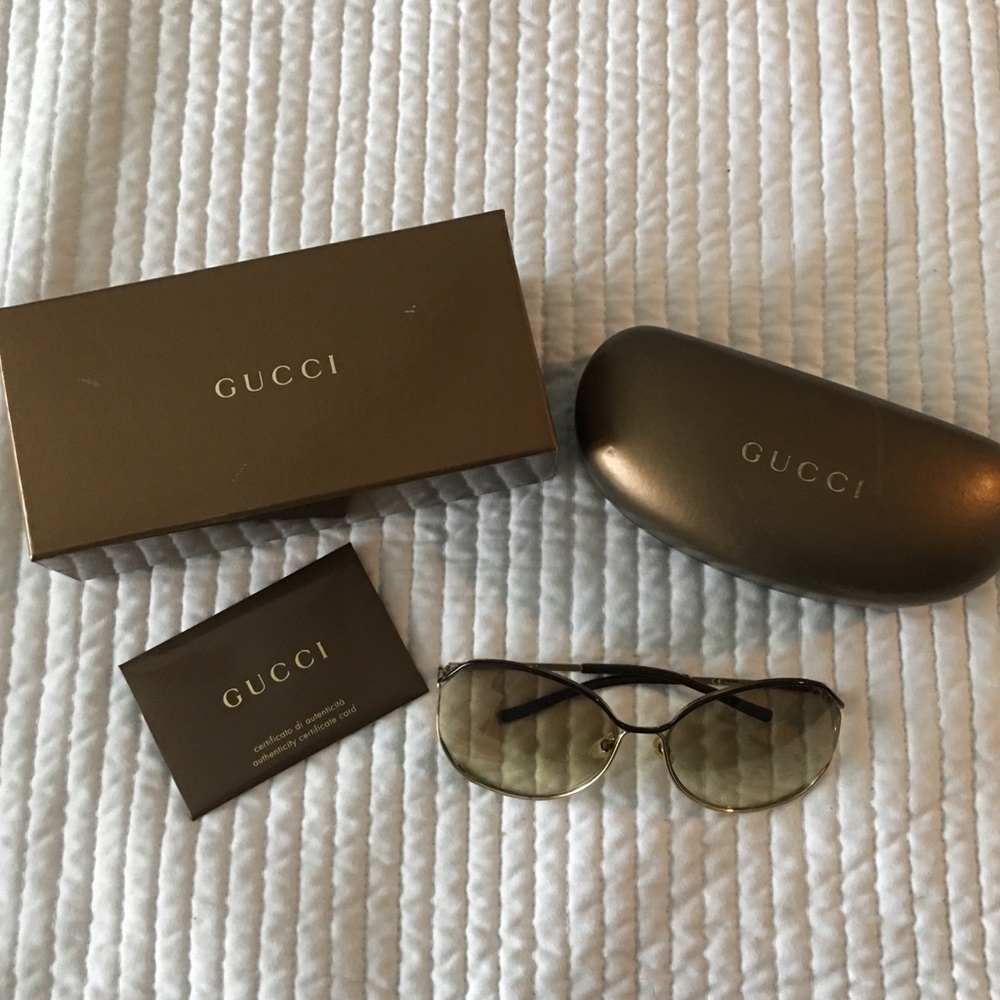 Gucci Sunglasses (Authentic/Perfect Condition)